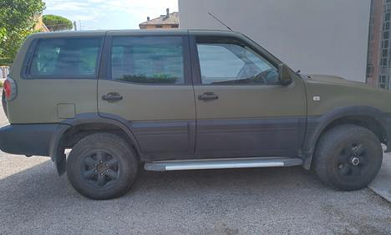 Nissan Terrano Ii - ...
