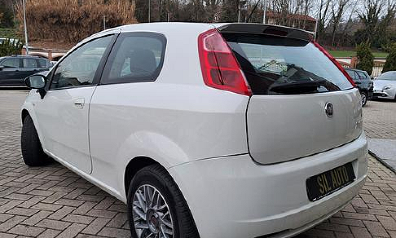 Fiat Punto 1.4 / 78C...