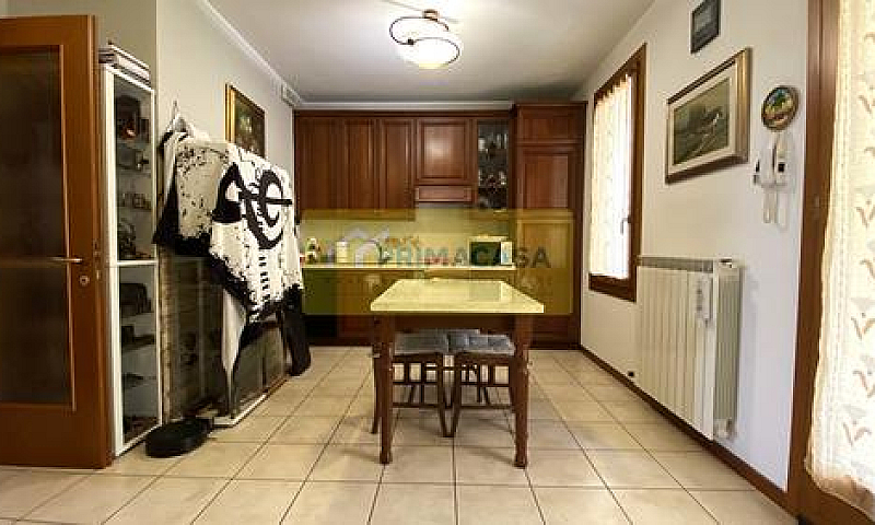 Appartamento Piano T...