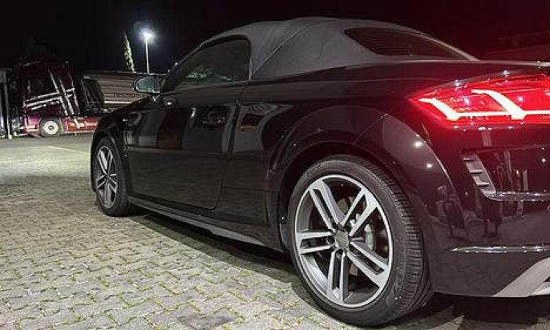 Audi Tt 45 Tfsi Cabr...