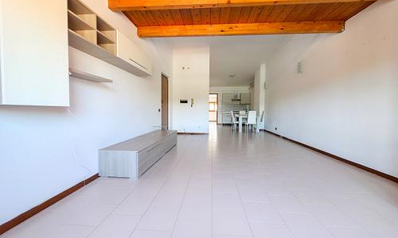 Appartamento Zona Ce...