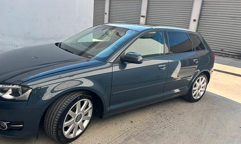 Audi A3...