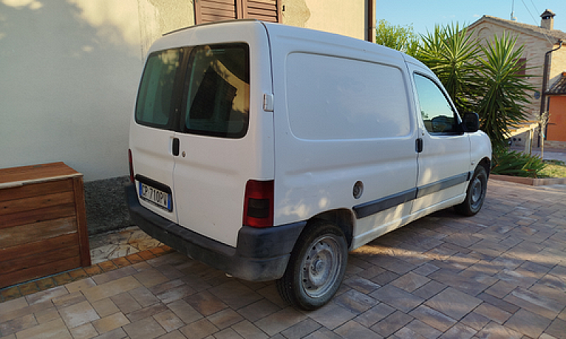 Peugeot Berlingo...