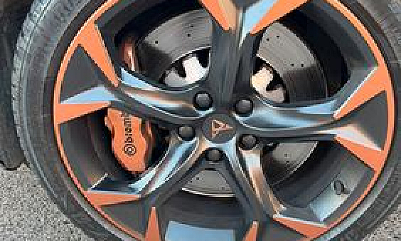 Cupra Formentor...