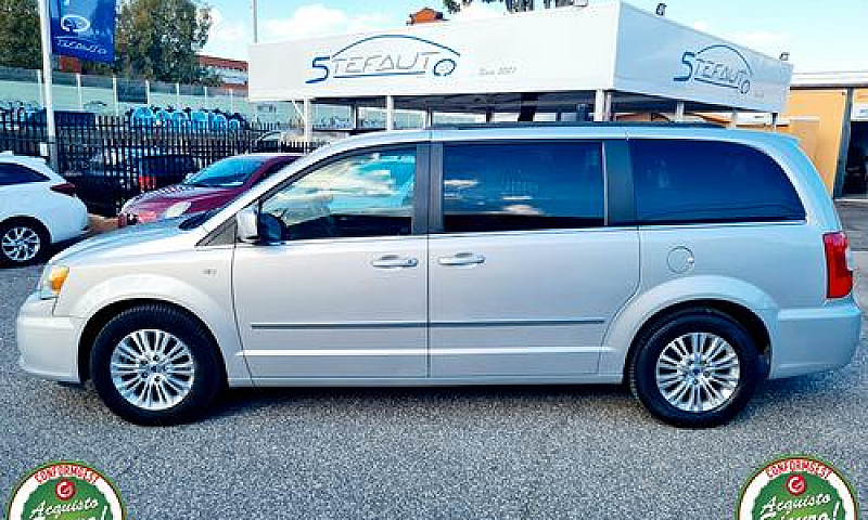 Lancia Voyager 2.8L ...