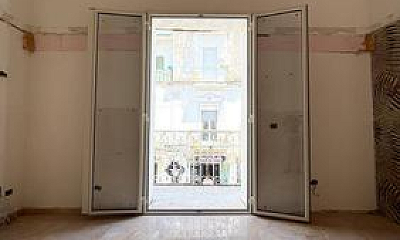 Appartamento - Napol...