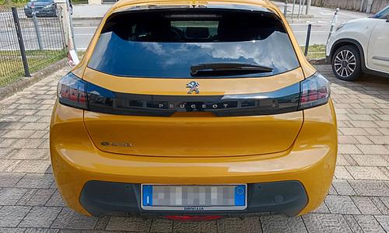 Peugeot 208E 136 Cv ...