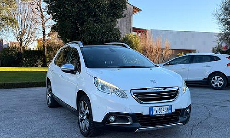 Peugeot 2008 1.6 E-H...
