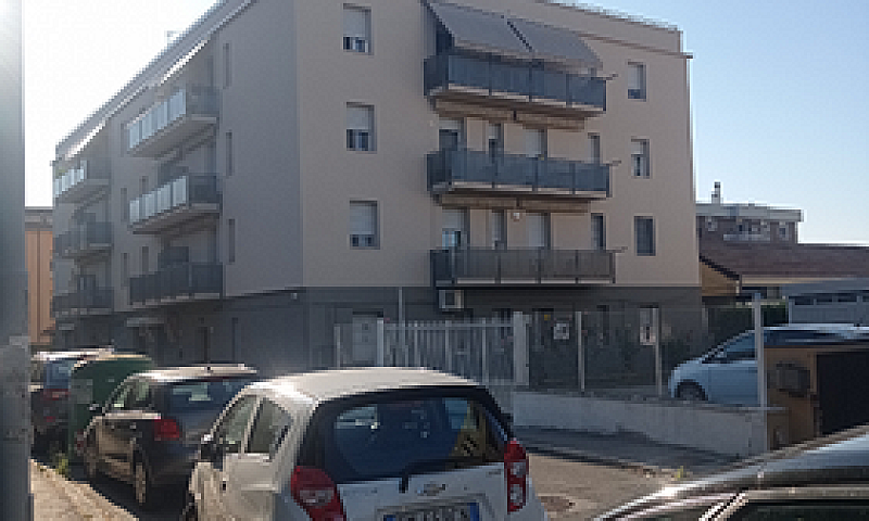 Apertamente Zona Cen...