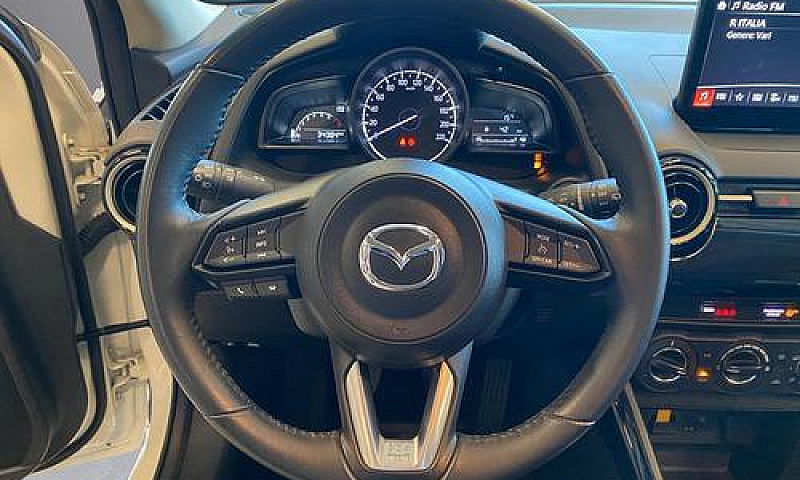Mazda 2 1.5 M-Hybrid...