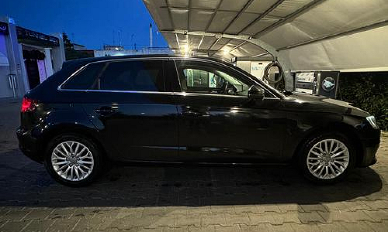 Audi A3...