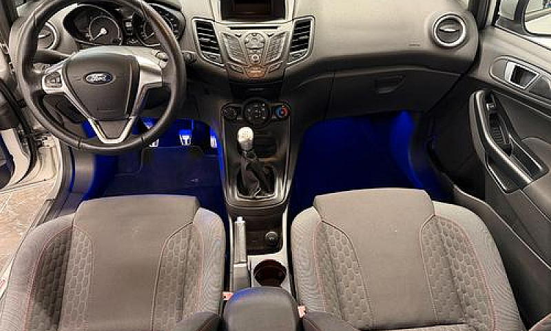 Ford Fiesta 1.5 Tdci...