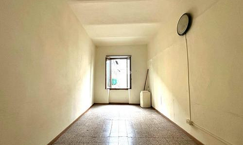 3 Locali A Pistoia...