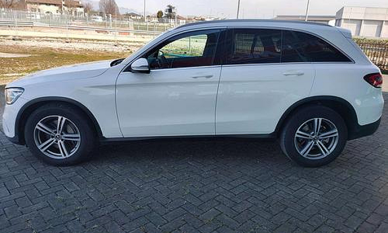 Mercedes-Benz Glc 22...