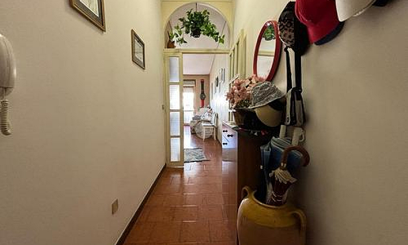 2 Locali A Gallipoli...
