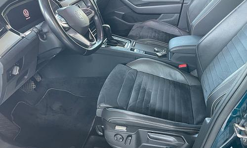 Volkswagen Passat Va...