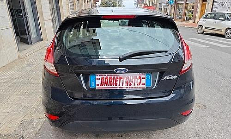 Ford Fiesta 1.5 Tdci...