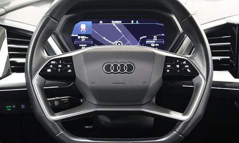 Audi Q4 40 Business ...