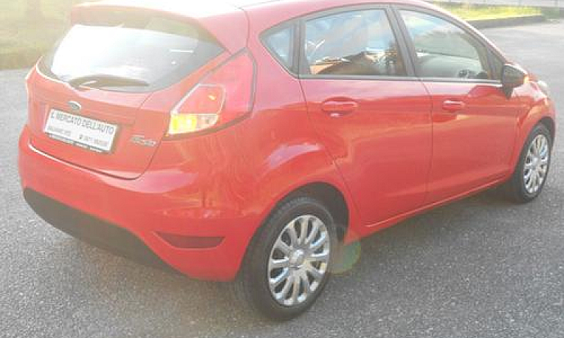 Fiesta 1.4Ie,Gpl(12M...