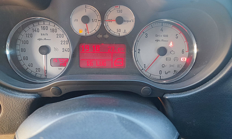 Alfa-Romeo 147 1.9 J...