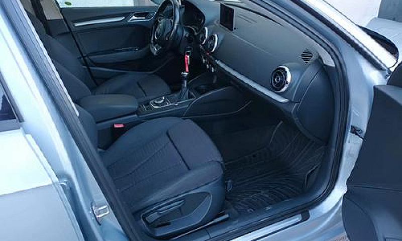 Audi A3 1.6 Tdi Clea...