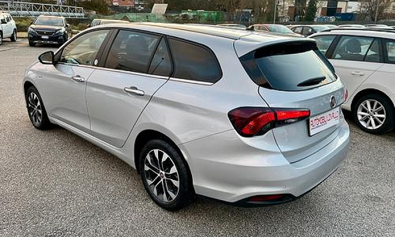 Fiat Tipo 1.6 Mjt S&...