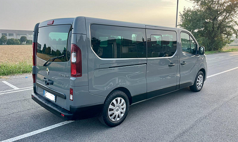 Renault Trafic 9 Pos...