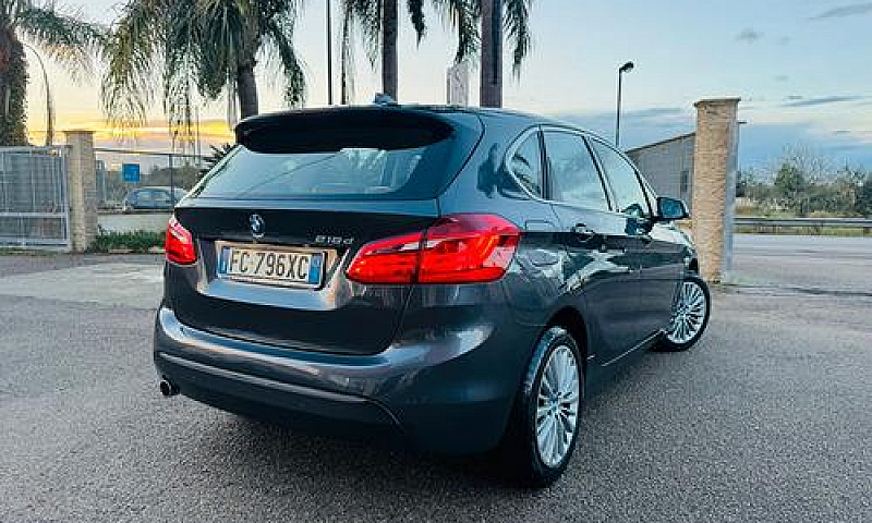 Bmw 216D Active Tour...
