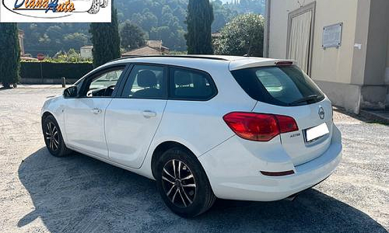 Opel Astra 2.0 Cdti ...