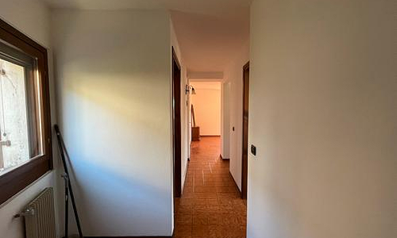 Trilocale Luminoso A...
