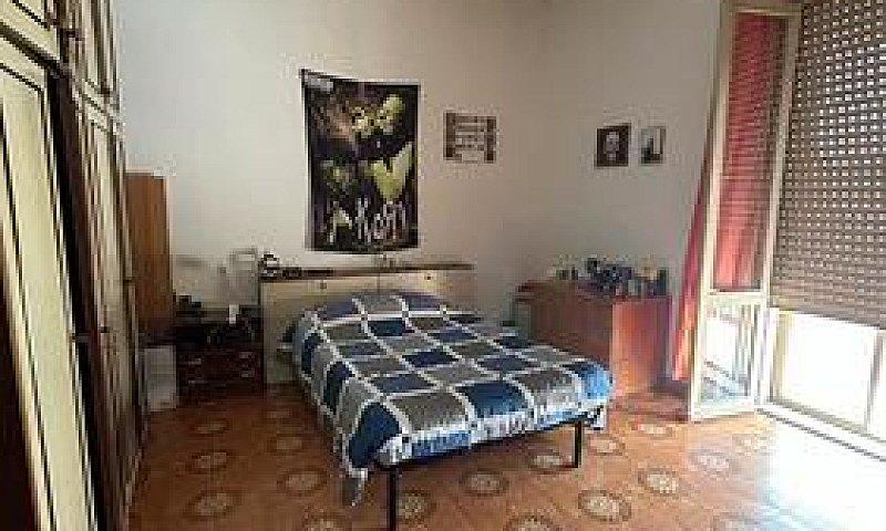 Trilocale In Zona Ce...