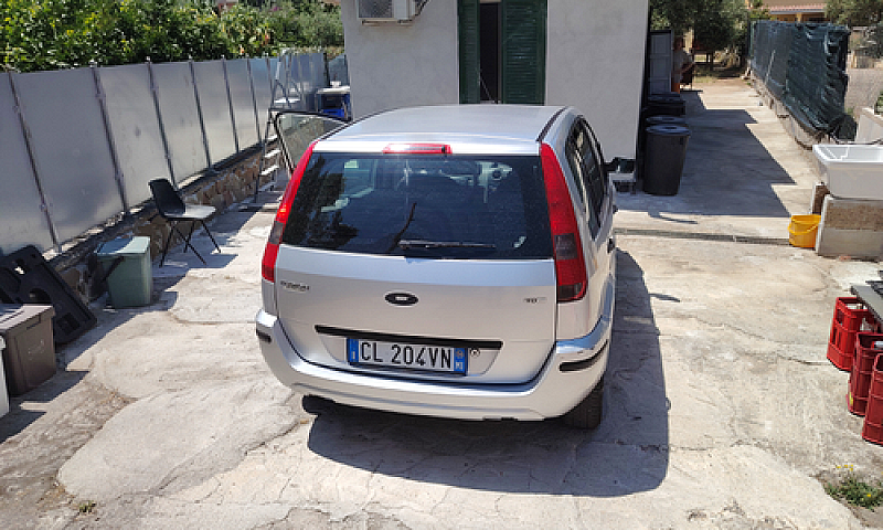 Ford Fusion 1.4 Tdci...