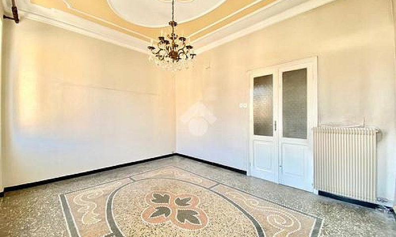 4 Locali A Ronco Scr...