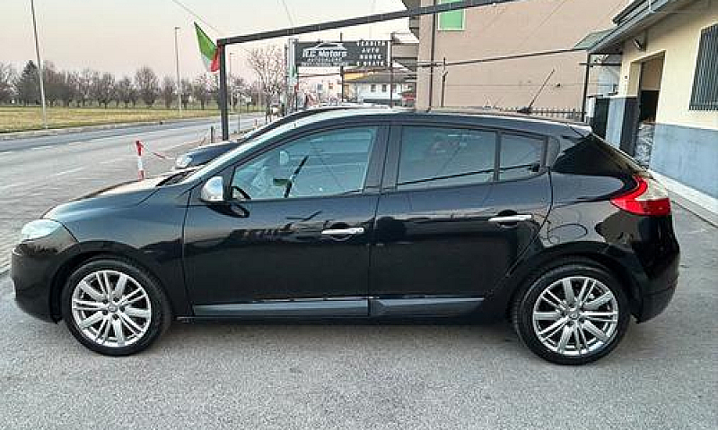 Renault Megane 1.9 D...
