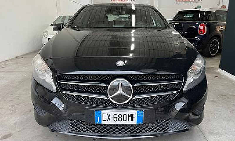 Mercedes-Benz A 180 ...