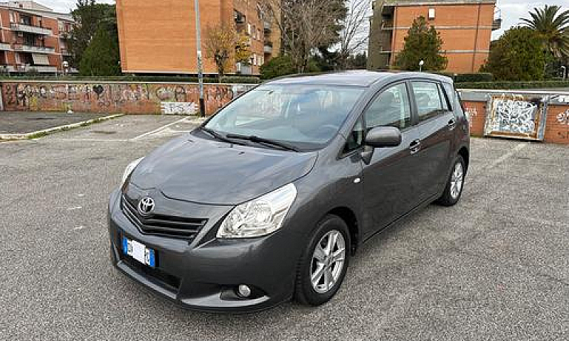 Toyota Verso 1.6 Sol...