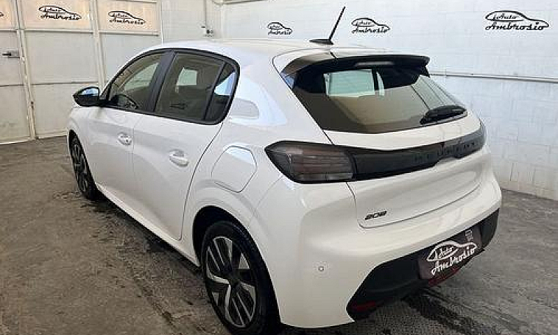Peugeot 208 1.2 Pure...