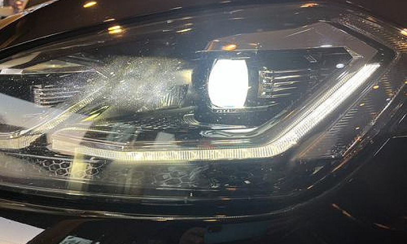 Volkswagen Golf 5P 1...