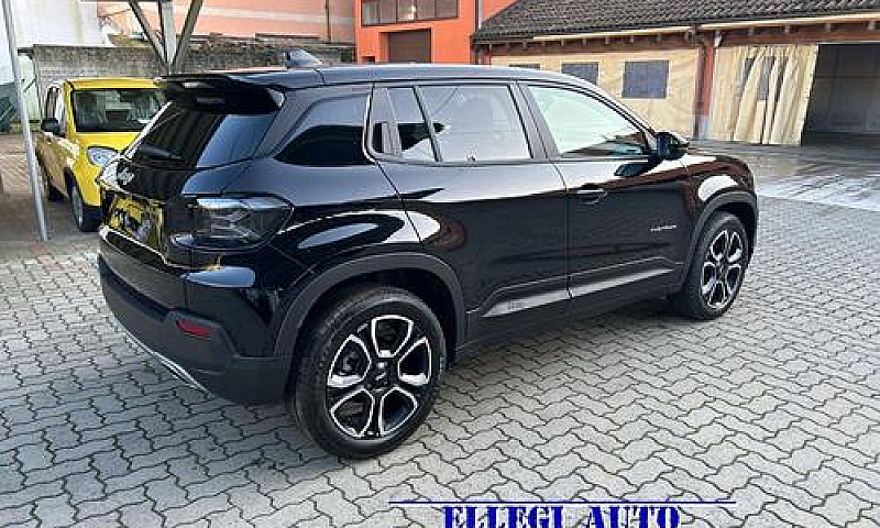 Jeep Avenger Promo F...