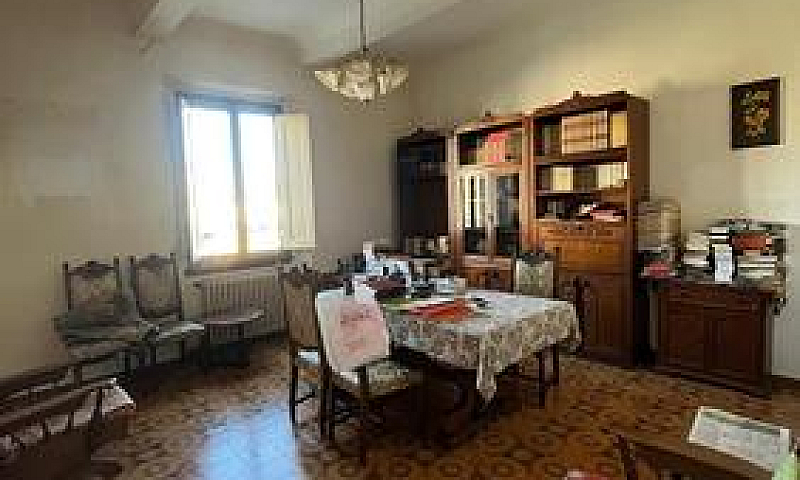 Appartamento A Firen...