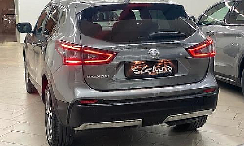 Nissan Qashqai 1.5 D...