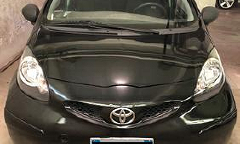 Toyota Aygo 2010...