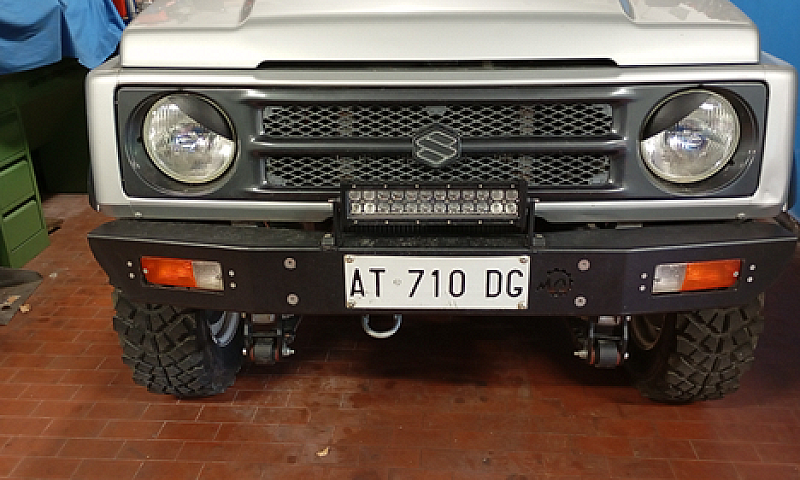 Suzuki Samurai 1.3I...