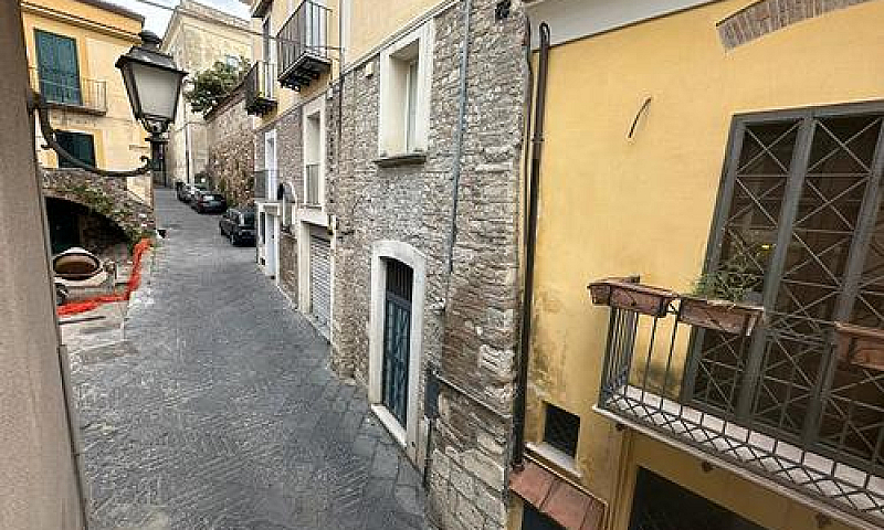 Via Stanislao Bologn...