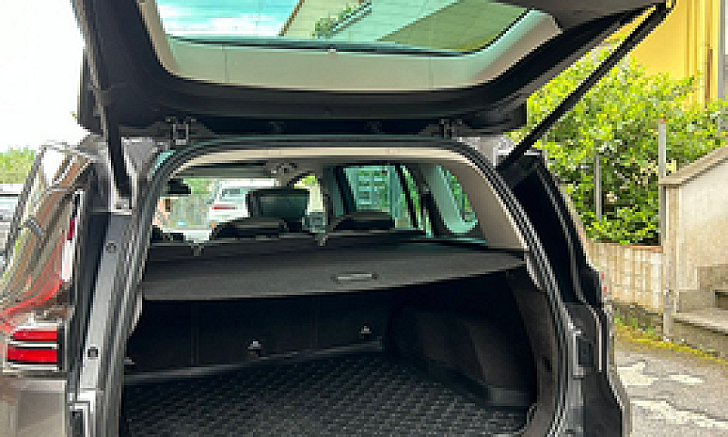 Renault Espace Initi...