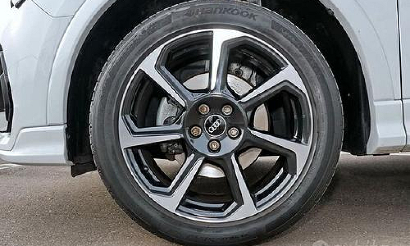 Audi Q3 Sportback...