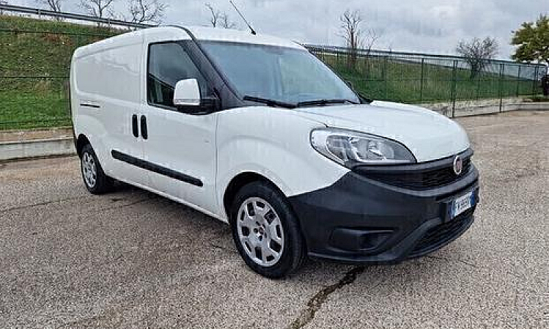 Fiat Doblò 1.4 T-Jet...