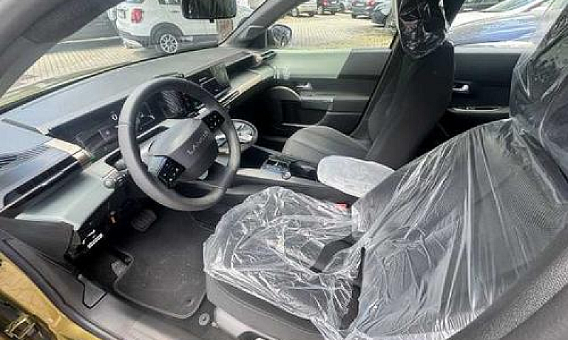 Lancia Ypsilon Hybri...