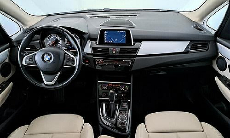 Bmw 225 E Active Tou...
