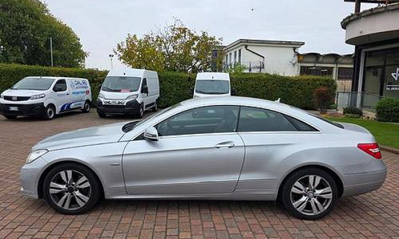 Mercedes-Benz E 250 ...